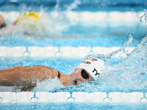 Katie Ledecky nadando (AFP)